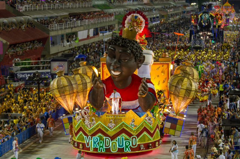 Viradouro começa concurso de samba-enredo e inscreve para alas de comunidade