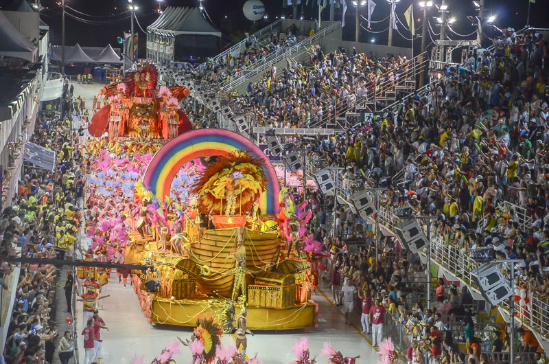Faltam três dias para o início dos desfiles das escolas de samba de Vitória