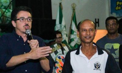 Ministro da Cultura visita a quadra de Santa Cruz e defende Carnaval carioca