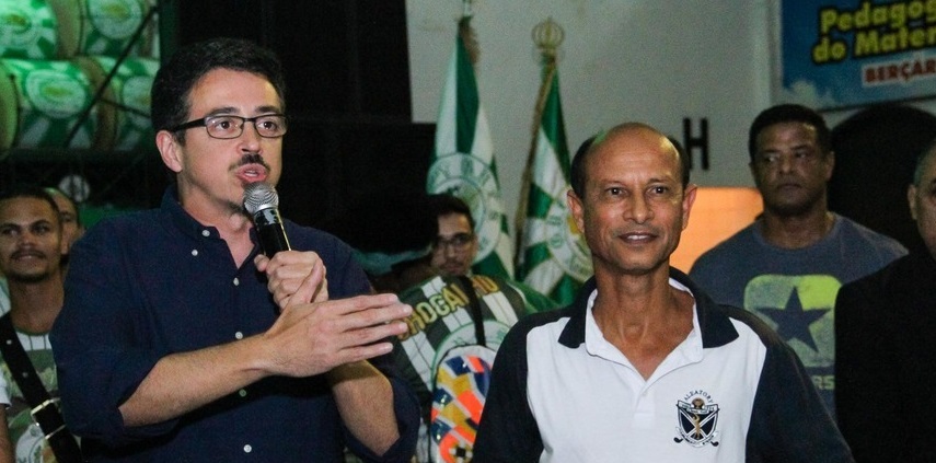 Ministro da Cultura visita a quadra de Santa Cruz e defende Carnaval carioca