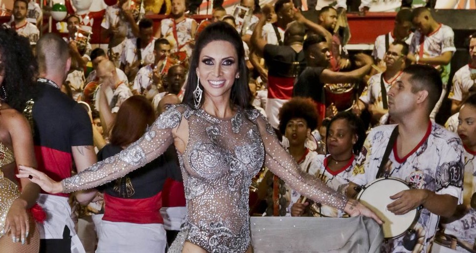 Com problema no coração, rainha de bateria está fora do Carnaval