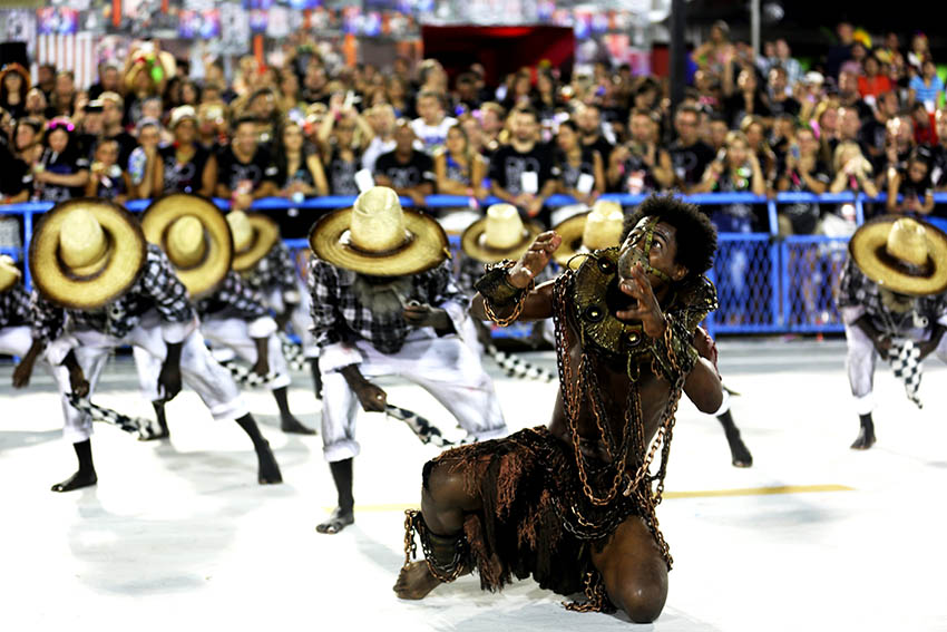 Veja como foi o desfile da Paraíso do Tuiuti em 2018