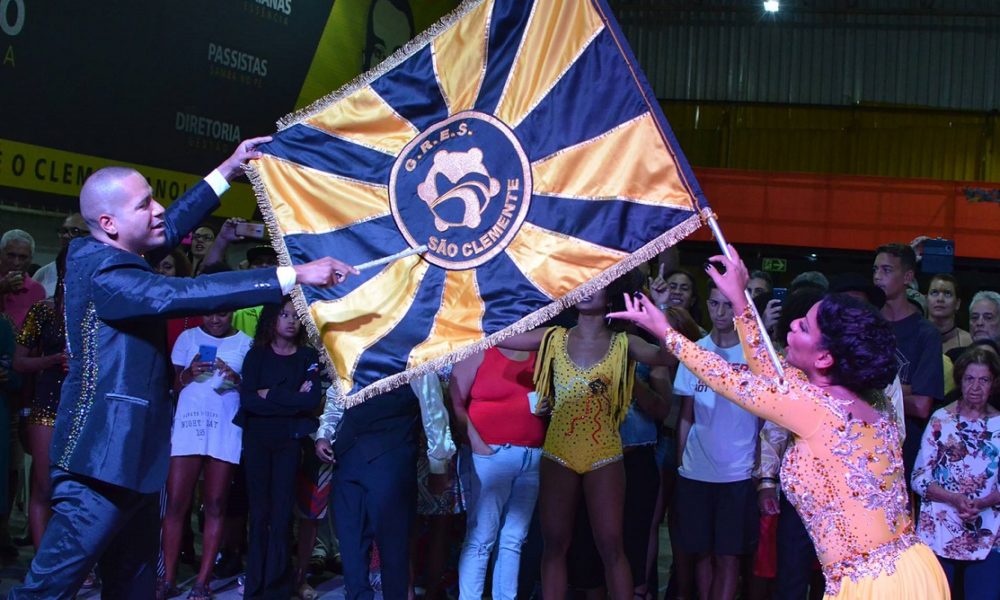 São Clemente apresenta equipe para o Carnaval 2019