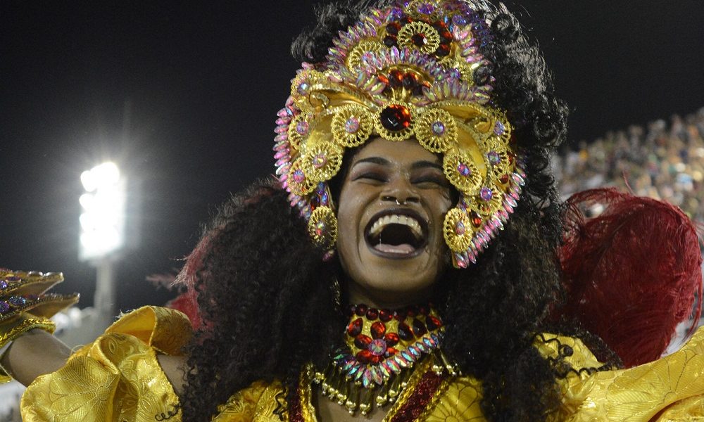 São Clemente seleciona novos passistas