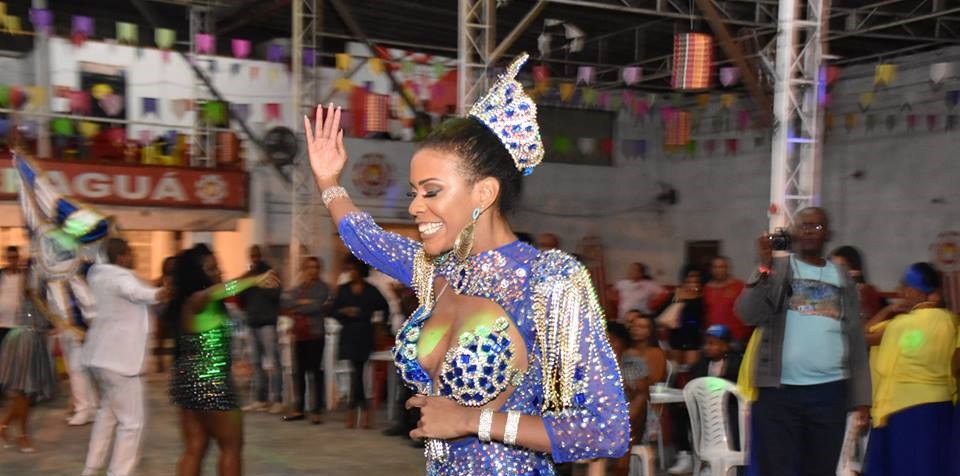 Vila Santa Tereza irá coroar rainha de bateria no sábado