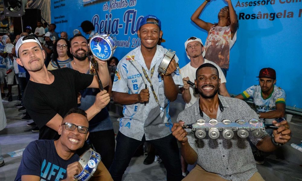 Beija-Flor promove eliminatória de samba nesta quinta-feira