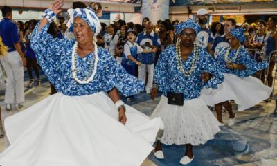 Qual samba-enredo deve vencer a final da Beija-Flor