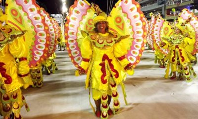 Quantas escolas de samba você gostaria de ver no Grupo Especial