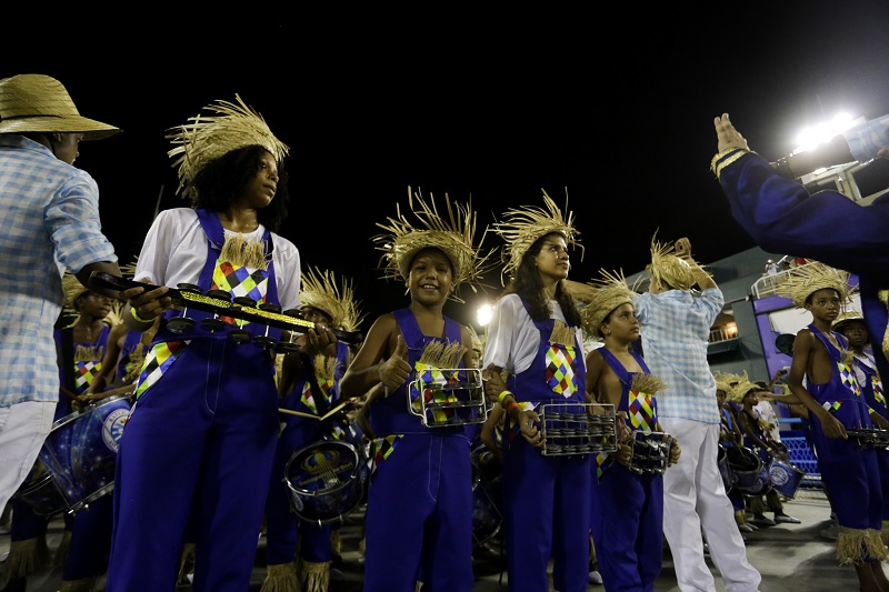 AESM-Rio premia destaques do Carnaval mirim com o Troféu Olhômetro