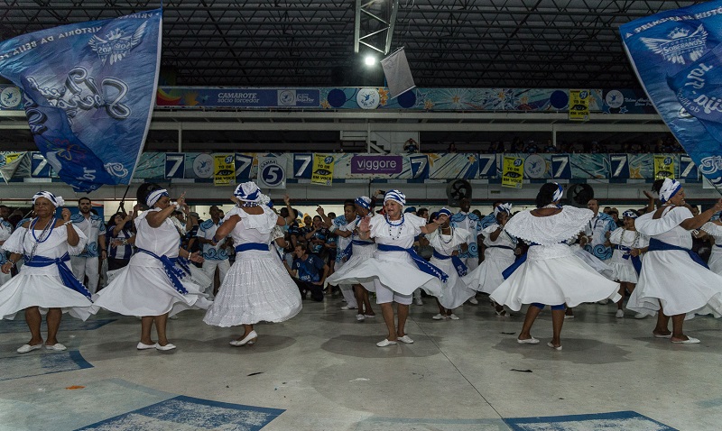 Beija-Flor realiza etapa da disputa de samba nesta quinta-feira