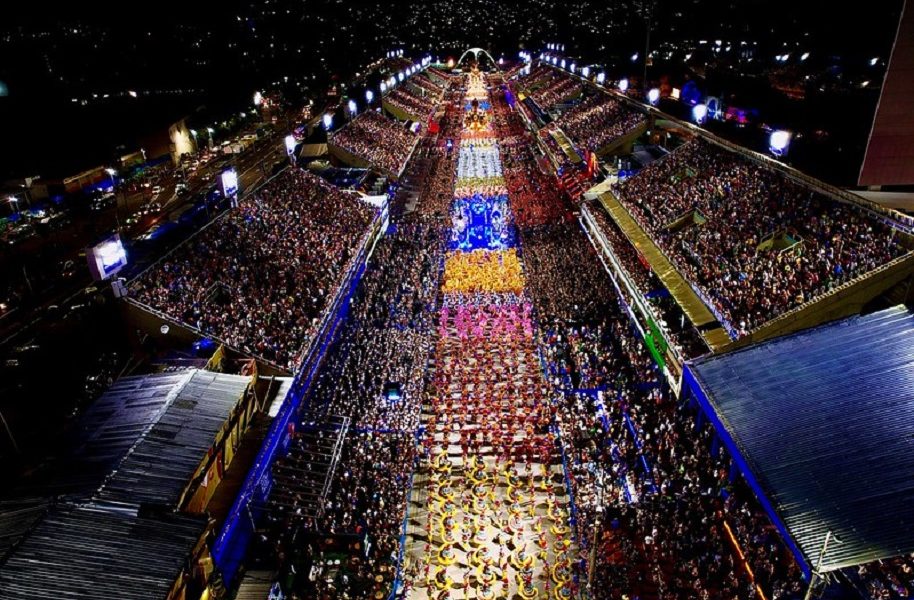 Escolas do Grupo Especial terão mais tempo de desfile