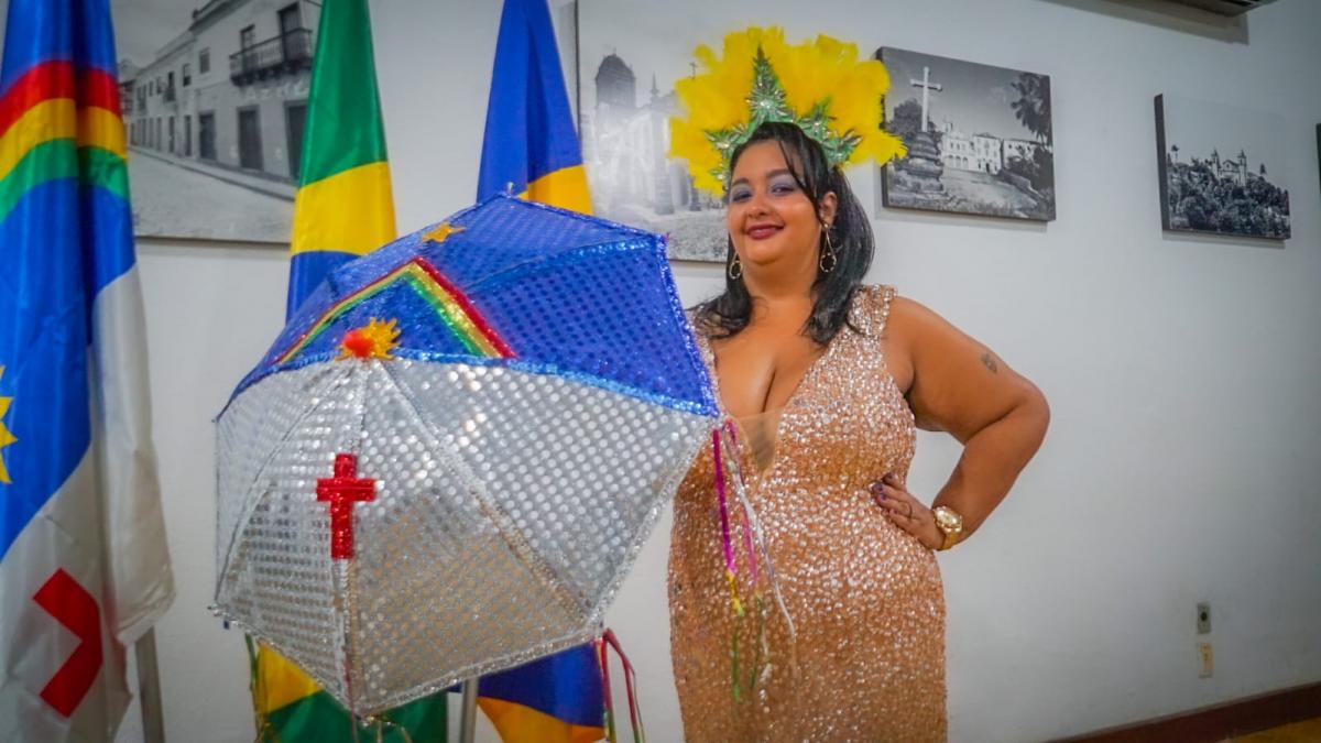 Dayanne Darc – Rainha da Beleza Plus Carnaval de Pernambuco 2023